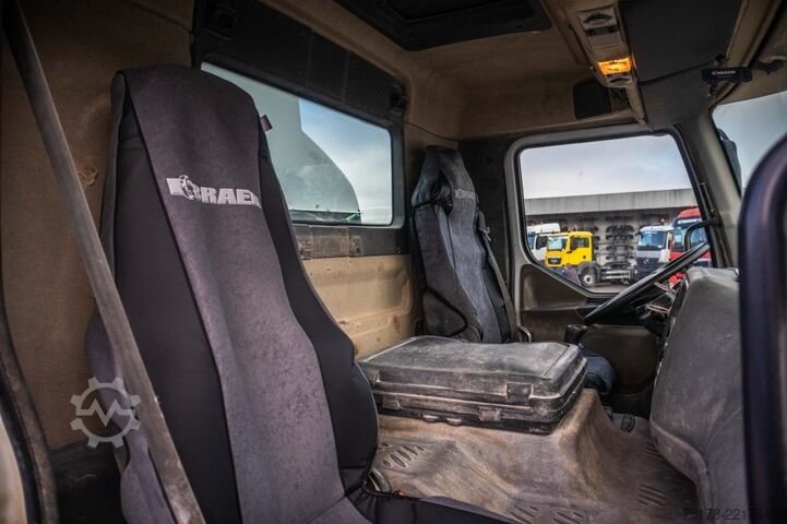 Tankwagen RENAULT KERAX 370-6X4+16000L/5COMP