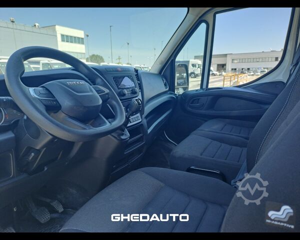 Minibus IVECO 35C14H BOX + SPONDA
