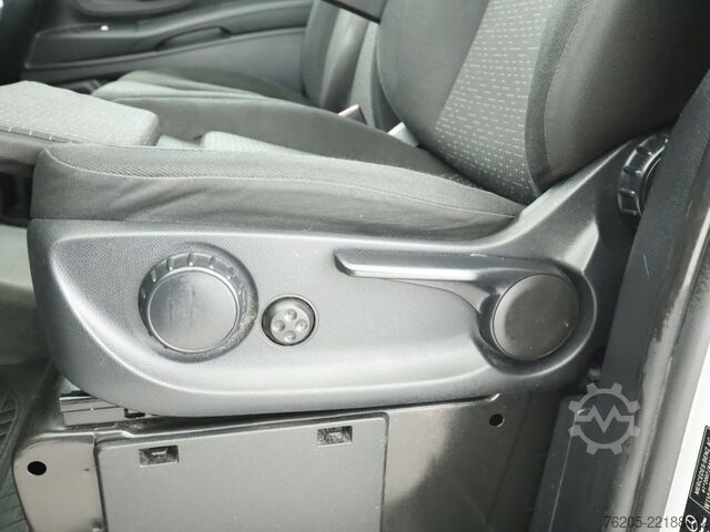 Panel van Mercedes-Benz Vito 114 CDI Kasten Lang AHK AUT DynLicht Kam.