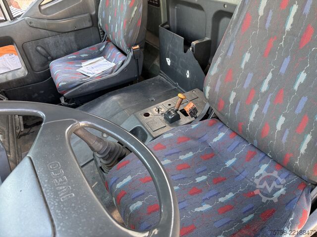 Autokran Iveco Eurocargo 150E18 Pritsche+Kran Amco Veba