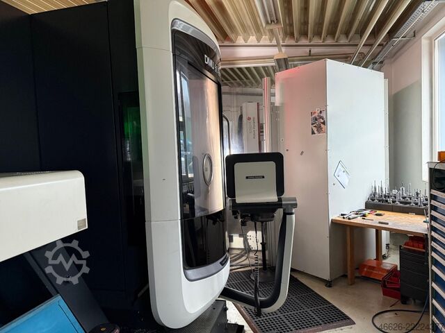 Universal machining center DMG MORI DMU 60 eVo