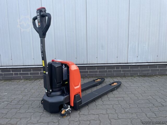 Niederhubwagen Toyota Tyro LHE150 | FABRIKNEU 2025