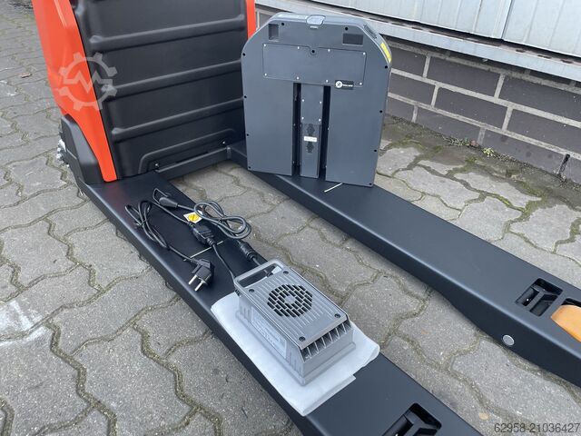 Niederhubwagen, Hubwagen Toyota Tyro LHE150 | FABRIKNEU 2025