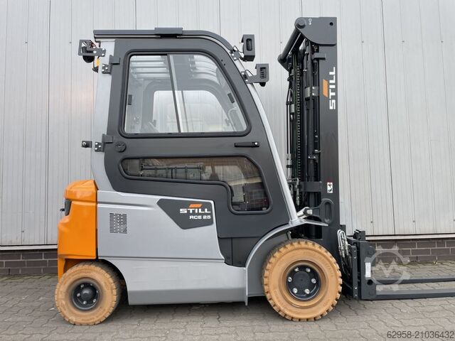 Elektro 4 Rad-Stapler Still RCE25 | Vorführgerät | 4 Bst.