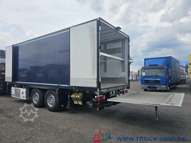 Reefer trailer Schmitz SCB*C2 TK -20°C Thermo King LBW 2t. Durchlader