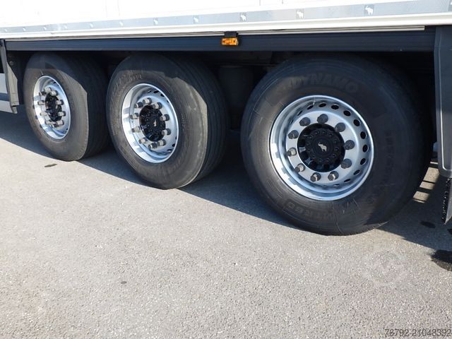 Reefer semitrailer SCHMITZ CARGOBULL SKO 24/L FP 45 Multitemp/Doppelst./LBW 3to./Lift
