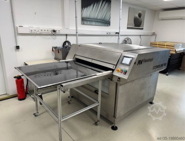 Development machine AV Flexologic COSMOLINE 900