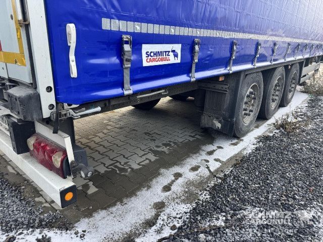 Auflieger mit Pritsche & Plane Schmitz Cargobull Curtainsider Standard