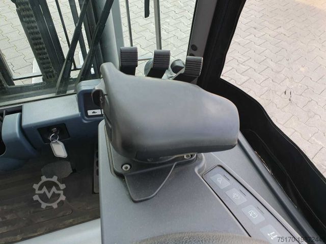 Frontstapler JUNGHEINRICH EFG 215 / Triplex 4.25m / SS / nur 1.680h / 2021