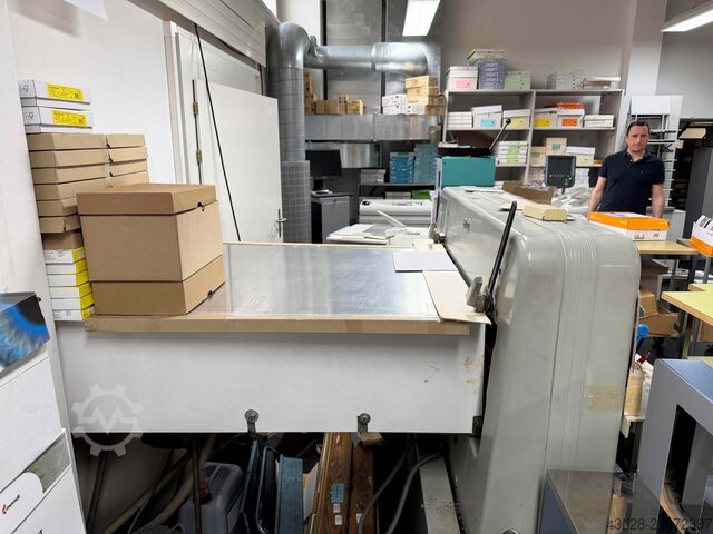 SCHNEIDEMASCHINE POLAR 76 EM