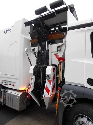 Müllwagen Mercedes-Benz Actros 2533 L 6x2 / Zöller SLF XL II