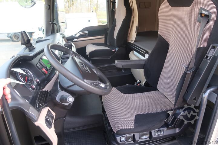 Standard SZM MAN TGX 18.500 BLS 4x2