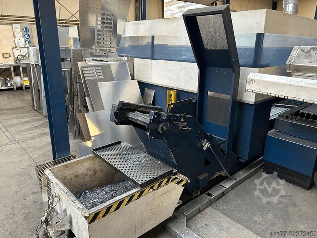 Laserschneidanlage Trumpf TruLaser 3040 mit LiftMaster
