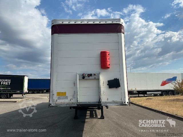 Auflieger mit Pritsche & Plane Schmitz Cargobull Semitrailer Curtainsider Standard