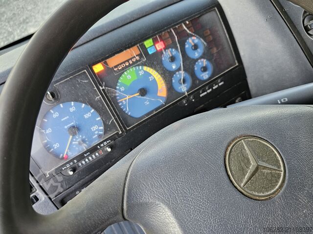 Pritschenwagen Mercedes-Benz 817/42AT7 Palfinger PK 5000 B Werkstatt