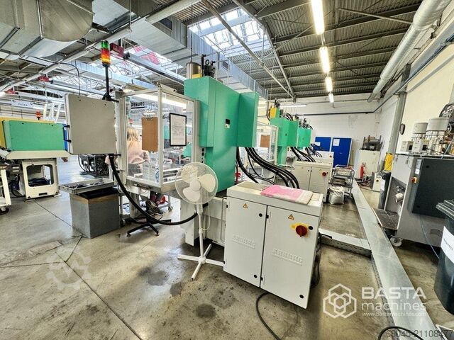 2018 Arburg 275 V 250-70 Schiebetisch Vertikale Spritzgießmaschine Arburg 275 V 250-70 Schiebetisch