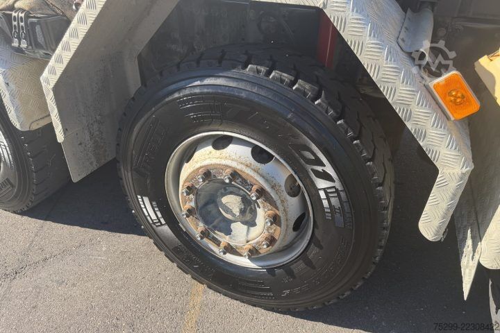 Tipper truck  FMX-500 10x4R Rückwärtskipper / Swiss-Vehicle