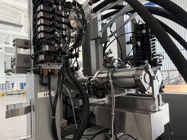 Semi-automatic desiccant filler LISEC ARL-45F