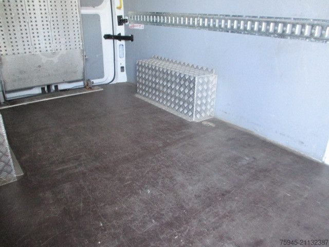 High top van VOLKSWAGEN Crafter, 35 2.0, L4H2, TÜV 06/2026, spez. Aufbau