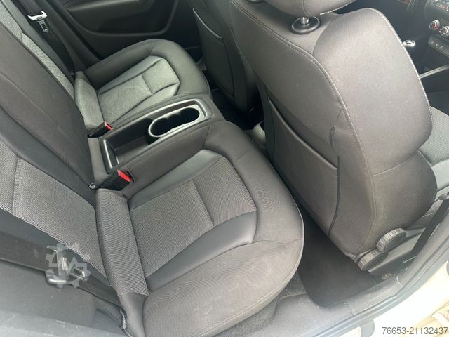 Van AUDI A1 1.2 TFSI 63kw*Teilleder*Klimaaut.*Xenon*Navi