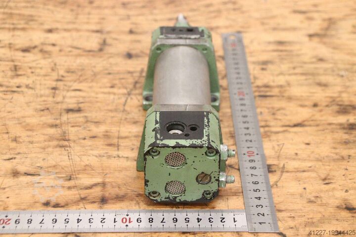 Pneumatic cylinder Leibfried L 81 Hub 110 mm