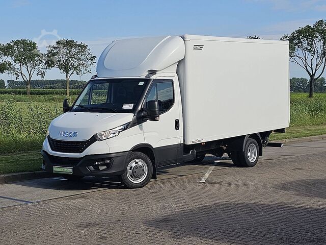 Suitcase IVECO DAILY 35C16 Bakwagen Laadklep!