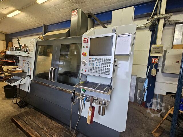 Vertical machining center Haas VF4 SS