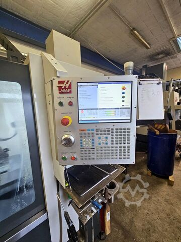Vertical machining center Haas VF4 SS