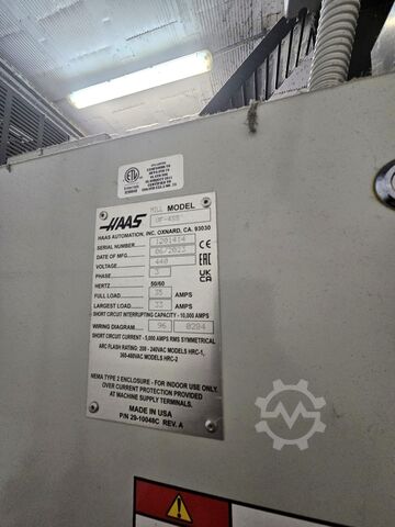 Vertical machining center Haas VF4 SS