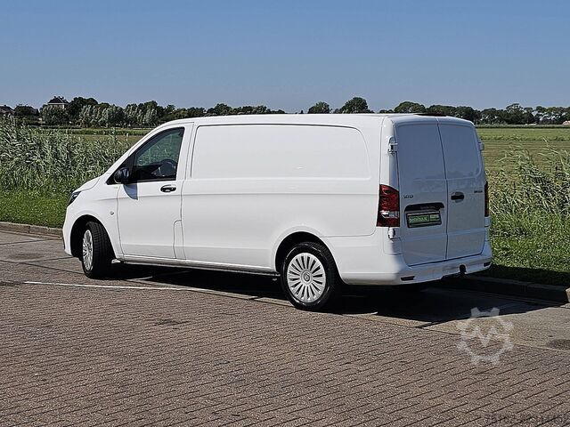 High-roof van MERCEDES-BENZ VITO 114 L2 LED Navi Automaat