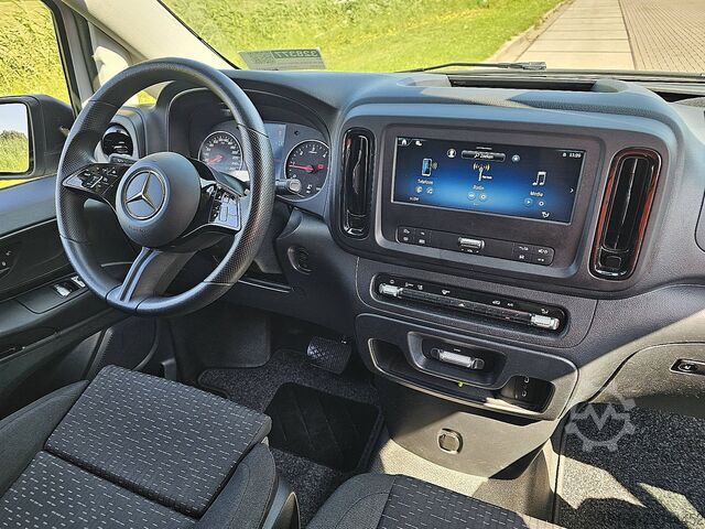 High-roof van MERCEDES-BENZ VITO 114 L2 LED Navi Automaat