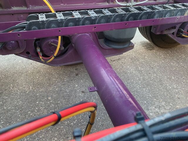 Swap body semitrailer DENNISON Extendable 1x20'/2x20' /1x40'  (6.X)