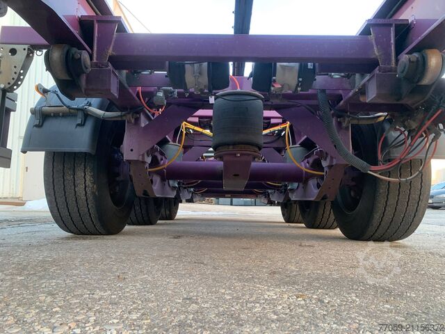 Swap body semitrailer DENNISON Extendable 1x20'/2x20' /1x40'  (6.X)