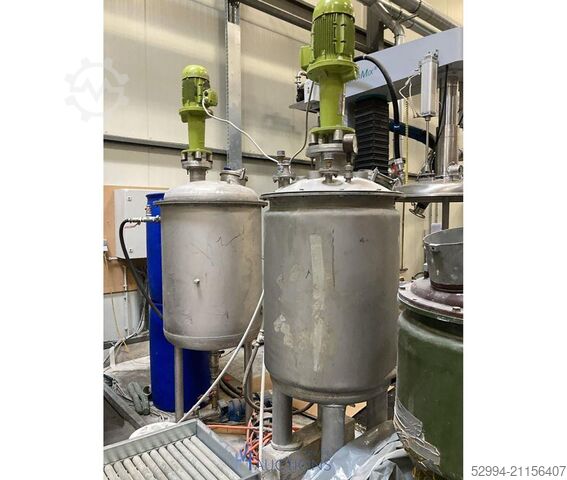 Verschiedenes Typhoon mixer and barrel