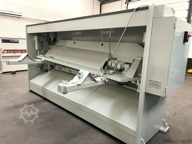 Hydraulische Tafelscheren LVD HSL 3100 x 12 mm