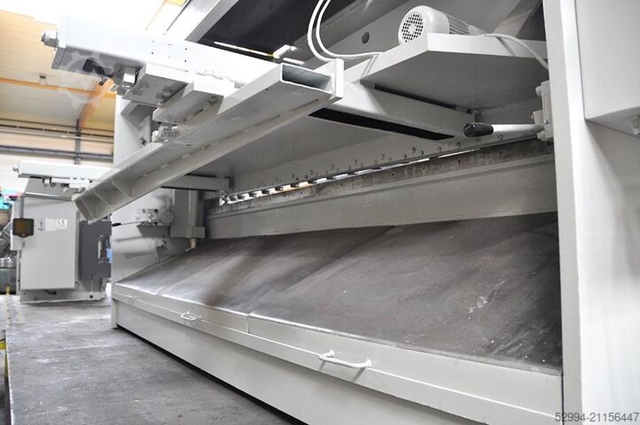 Hydraulische Tafelscheren LVD HSL 3100 x 13 mm