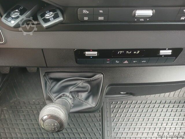 Refrigerator body van Mercedes-Benz Sprinter III FWD 215 CDI FRISCHEDIENST 0°NEU RFK A