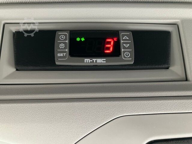 Refrigerator body van Mercedes-Benz Sprinter III FWD 215 CDI FRISCHEDIENST 0°NEU RFK A