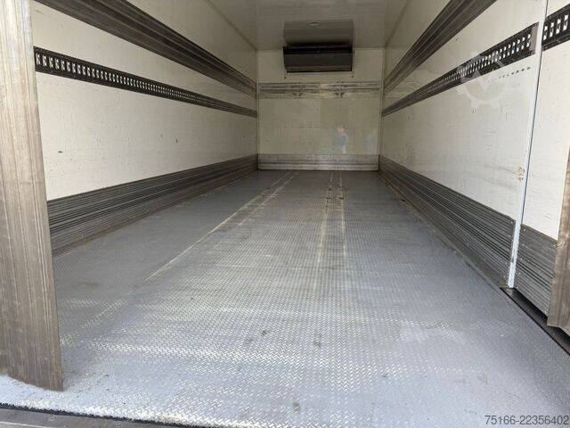 Kühlkoffer-LKW MAN TGL 12.250 BL Kühlkoffer 7,45 m LBW 1 T*TK 600