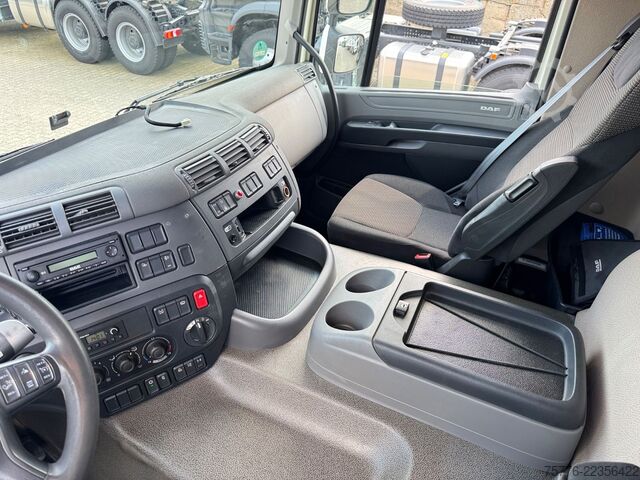 Truck mounted crane DAF CF 460  6x2  Baustoff Palfinger PK18001L