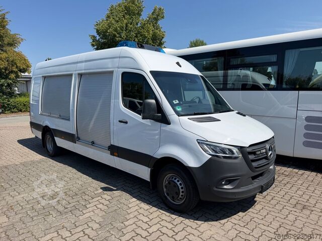 High top van MERCEDES-BENZ Sprinter 516 CDI Maxi Klima LED Werkstatt Standh