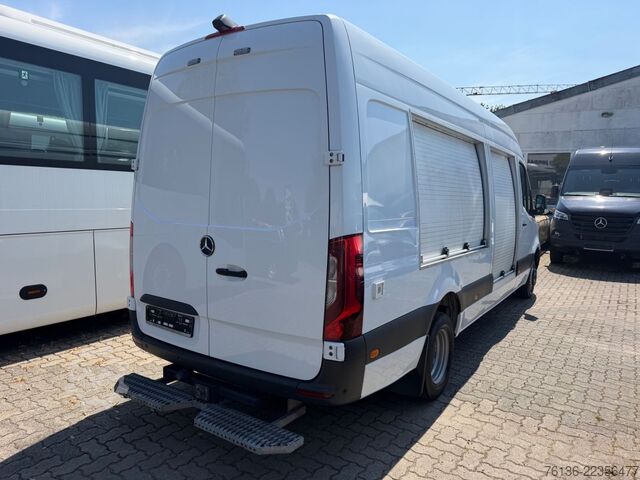 High top van MERCEDES-BENZ Sprinter 516 CDI Maxi Klima LED Werkstatt Standh