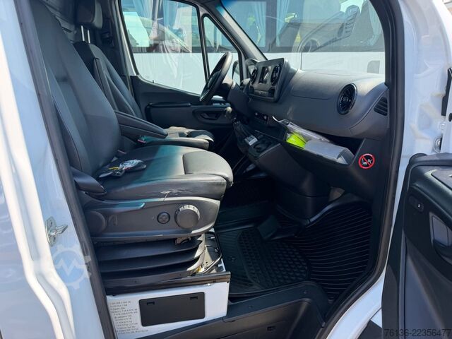 High top van MERCEDES-BENZ Sprinter 516 CDI Maxi Klima LED Werkstatt Standh