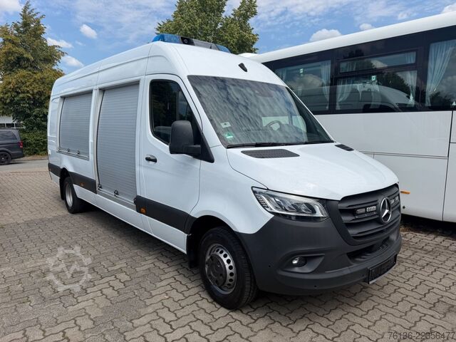 High top van MERCEDES-BENZ Sprinter 516 CDI Maxi Klima LED Werkstatt Standh