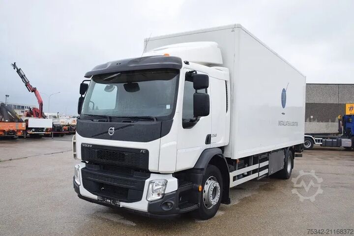 Koffer Volvo FE 250