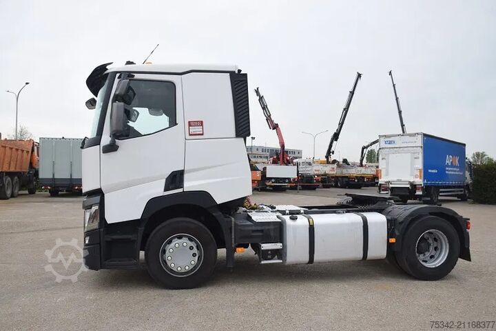 Standard-SZM Renault T460