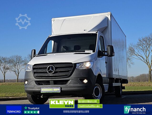 Koffer MERCEDES-BENZ SPRINTER 316 Bakwagen Laadklep!