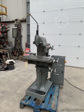 Universal-Fräsmaschine DECKEL FP 1