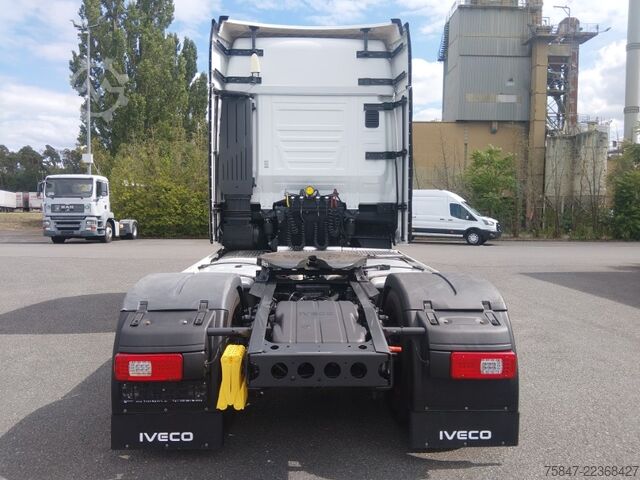 Standard tractor unit Iveco S-Way AS 440 S 50 T/FP Standklima Navi