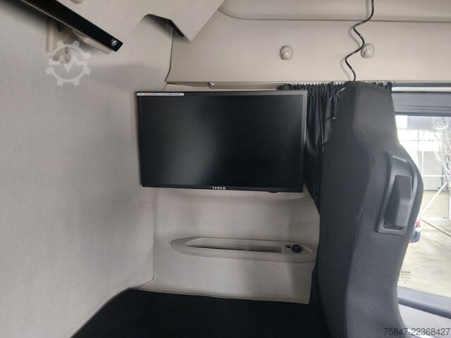 Standard tractor unit Iveco S-Way AS 440 S 50 T/FP Standklima Navi